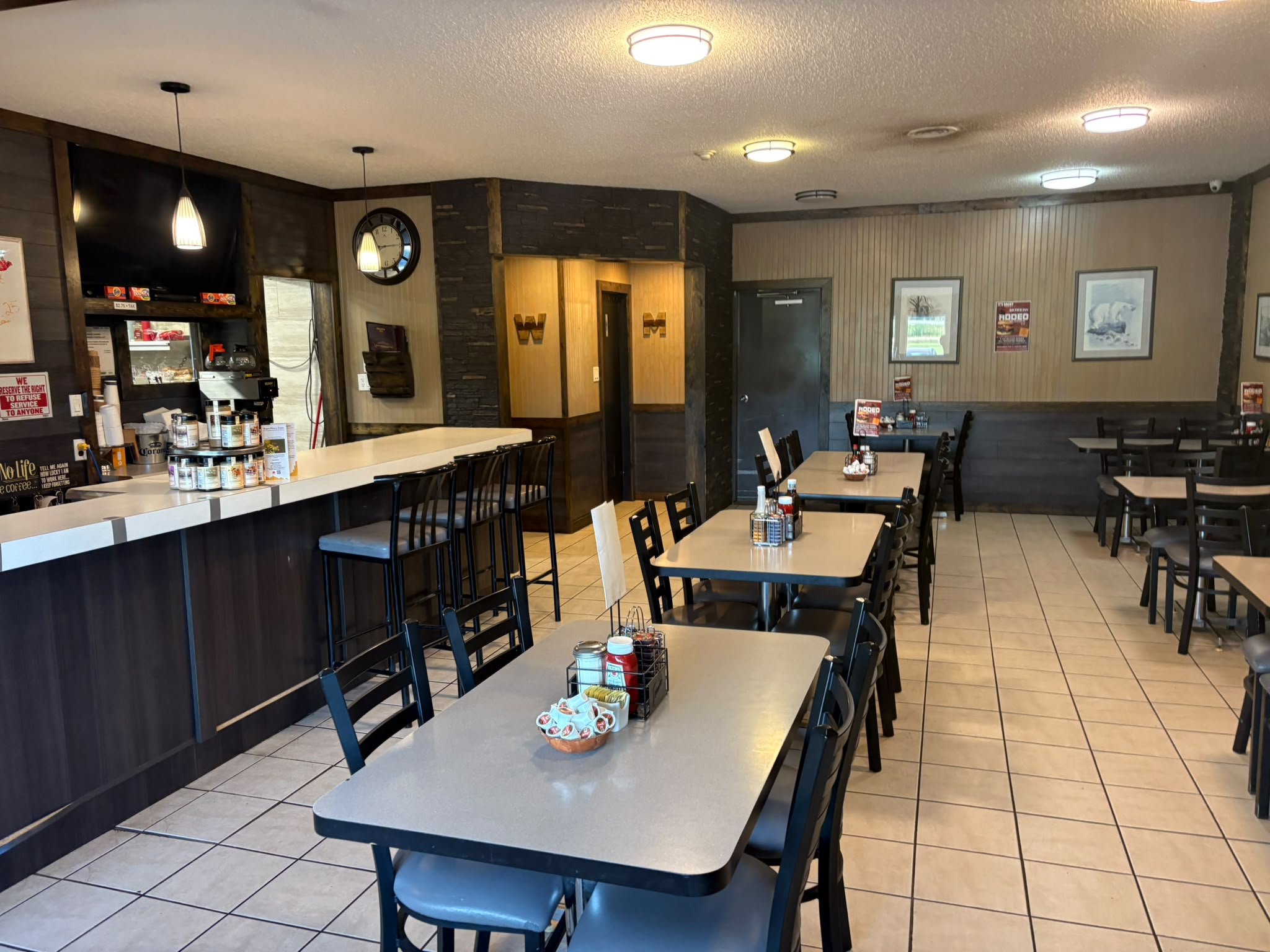 Lagimodiere Restaurant